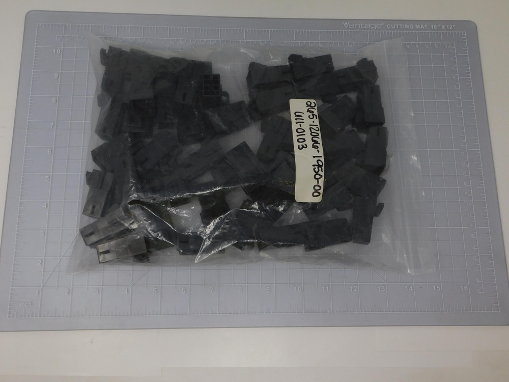 Lot of 45 Delphi 12066195    Automotive Connectors 8P MALE BLACK 280 SERIES 30 AMPS For Sale