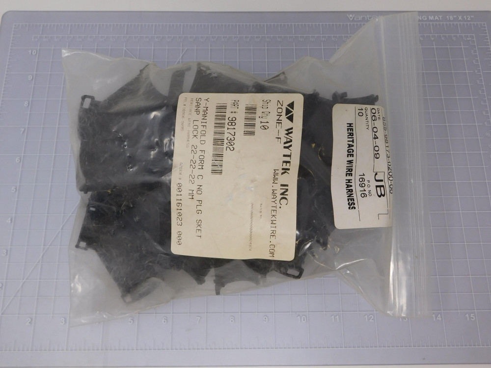 Lot of 10 Waytek 9817302    Y-Manifold Form C No Plug Sket Sanp Lock 22-22-22 MM For Sale