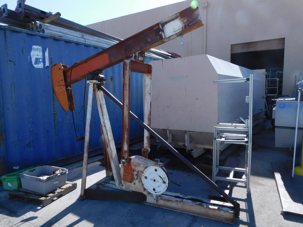 Gailand Works D25    Oil Rig Pumping Unit For Sale