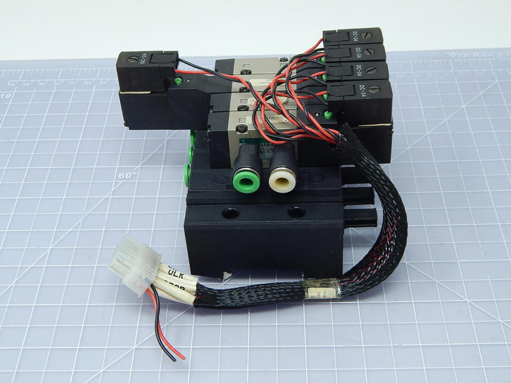 Lot of 4 CKD 4KB11S-C2    Solenoid Valves w/ Manifold For Sale