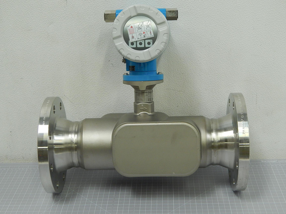 Endress Hauser  Prosonic Flow 92 92F1H-ASKA1AA0B4AA Ultra Sonic Flow Meter For Sale