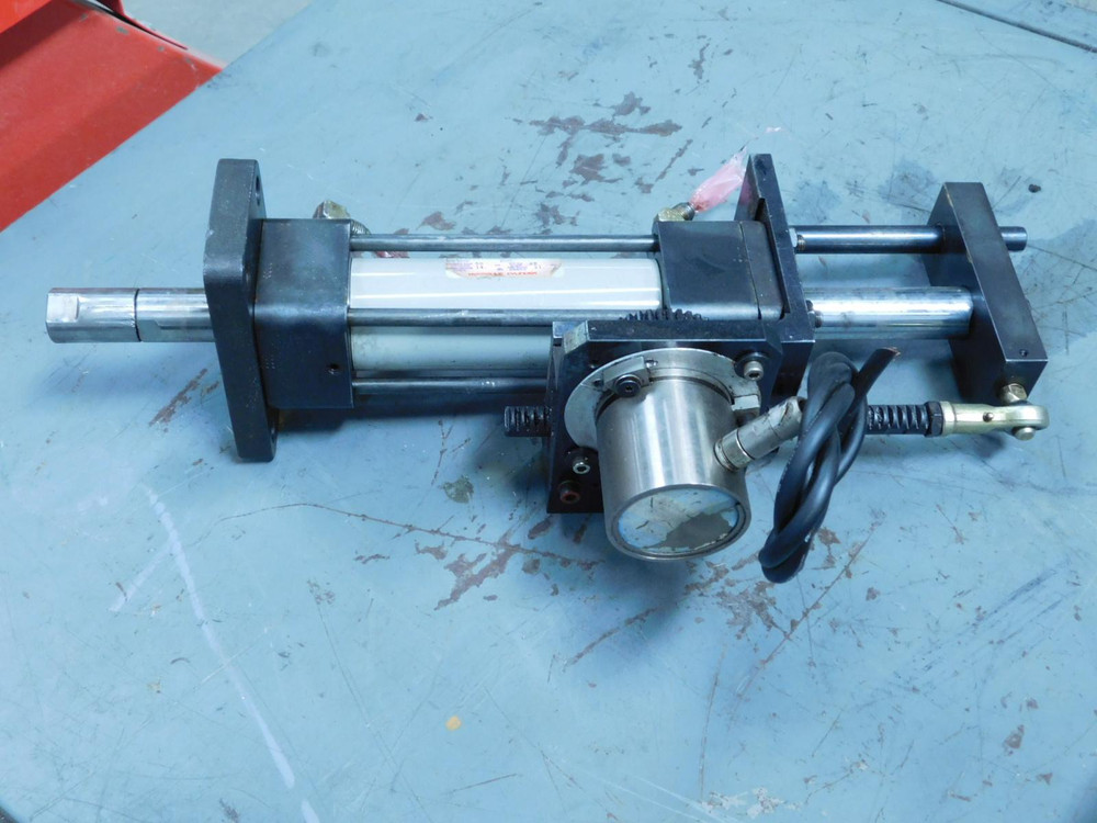 1FA50B140N88COA  Hydraulic Cylinder 50 Bore 28 mm Rod Dia For Sale