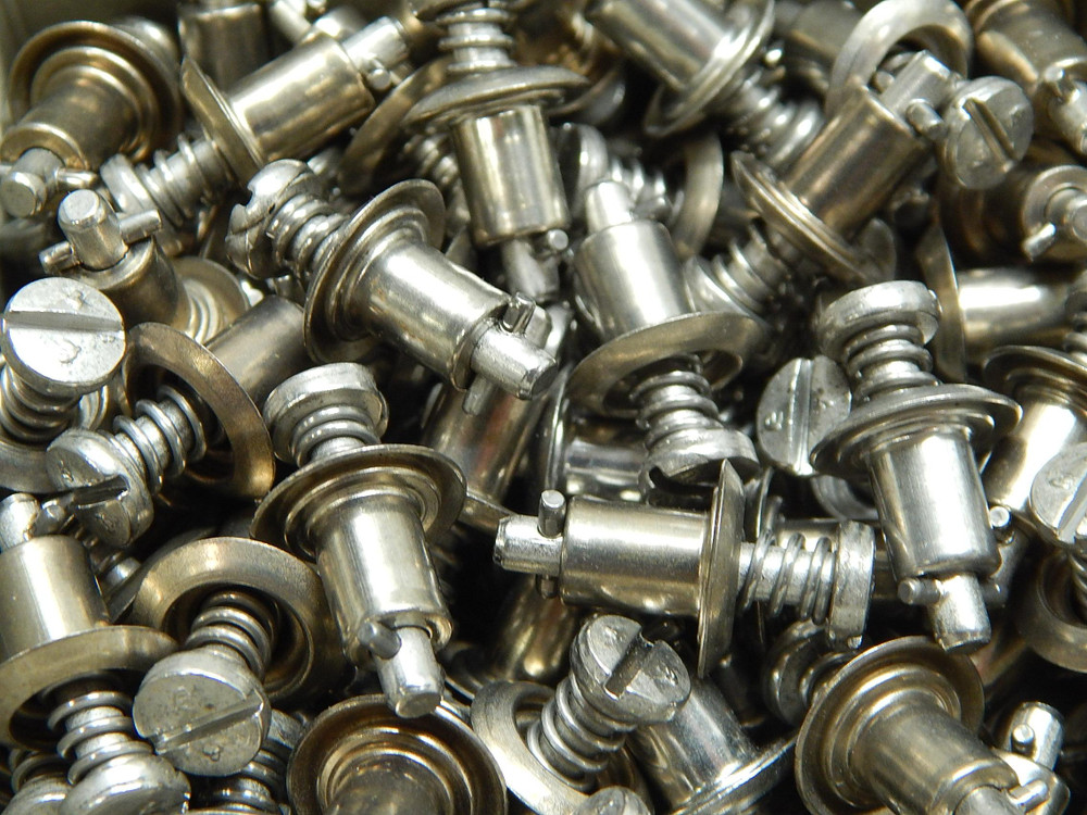 Lot of 300 Material Anhanger 2600-4S  Nuts For Sale