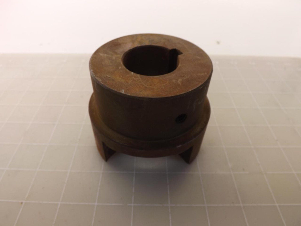 LOT OF 8 GERBING G-1500-1 1/2 COUPLING COUPLERS T47556