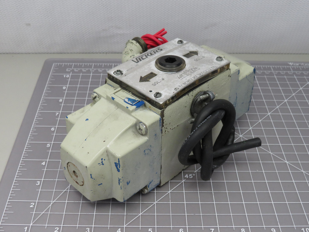 Vickers DG4S-5-2C-W-T-11  Directional Control Valve For Sale