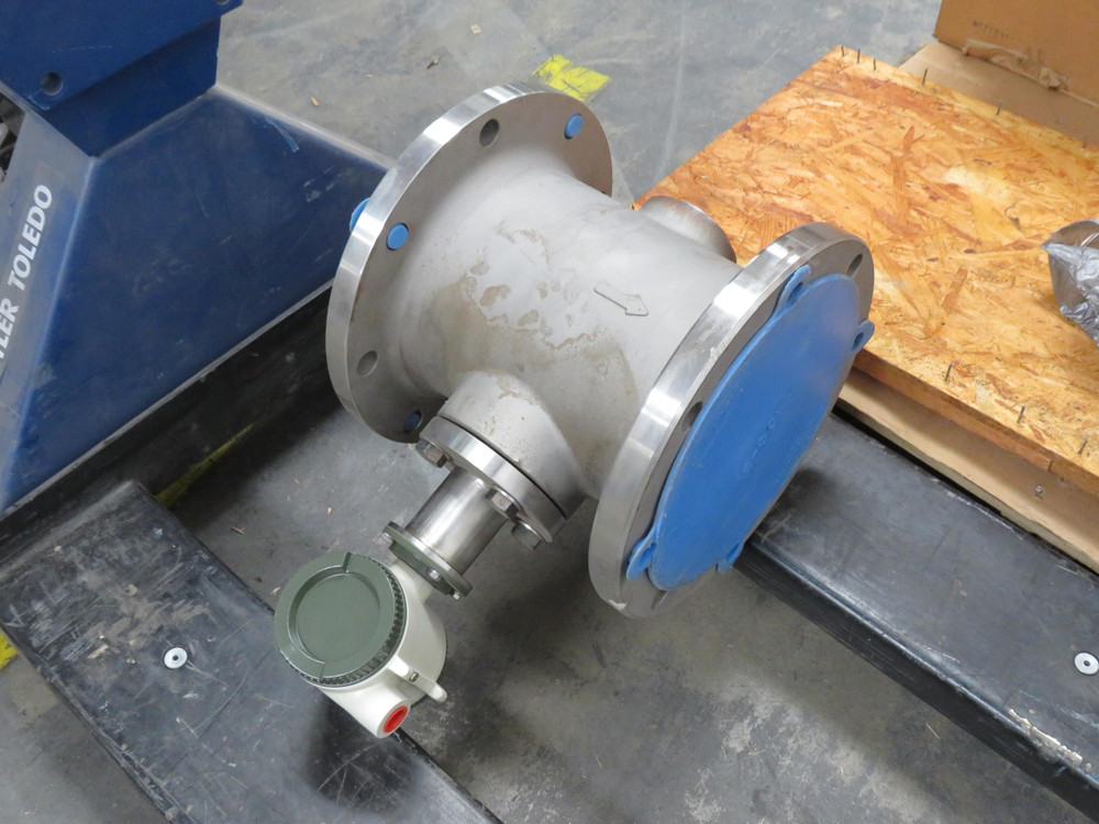 Yokogawa YF120-AAUA1A-S3S3*E  Yewflo Vortex Flow Meter For Sale