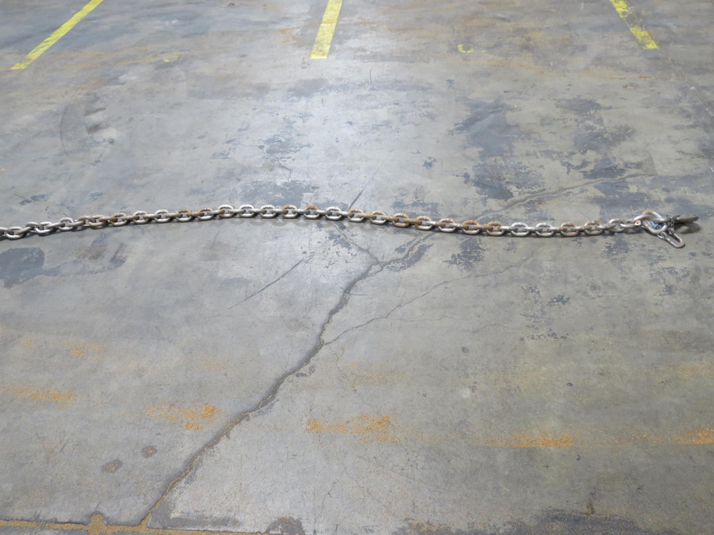 Campbell G100  5/8 In x 9 FT Heavy Duty Lifting Chain Alloy w Hook For Sale