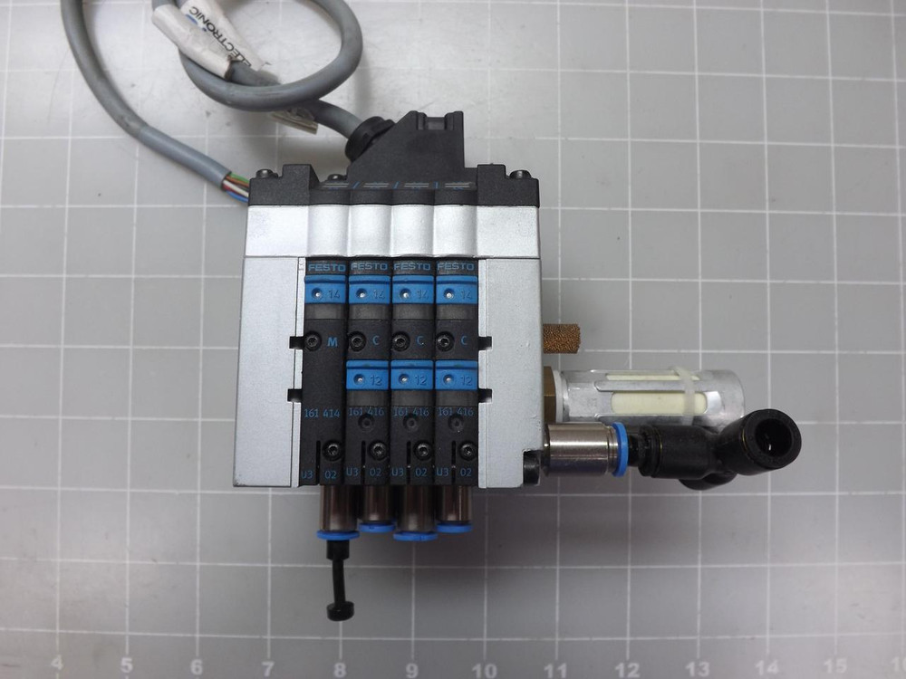 FESTO CPV-10-V1 CPV10-GE-MP-4 127112 SOLENOID VALVE ASSEMBLY W/ MANIFOLD T49017