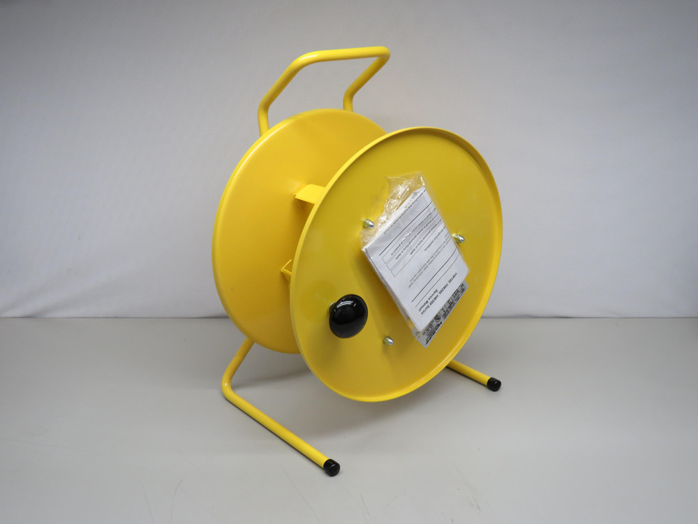Aero-Motive 1300870080 HW200 Hand Wind Reel 2 Outlets Nema 5-15 For Sale