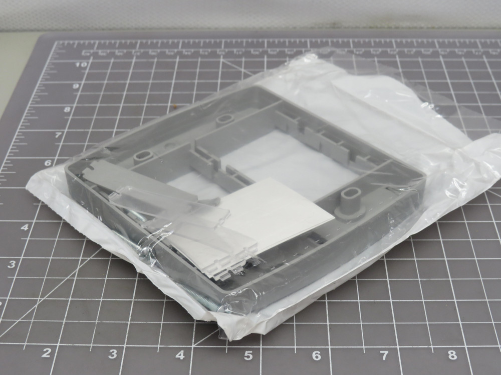 Lot of 25 Commscope 760008631 M26FP-270 Flexible Faceplate Double Gang Frame Gray For Sale