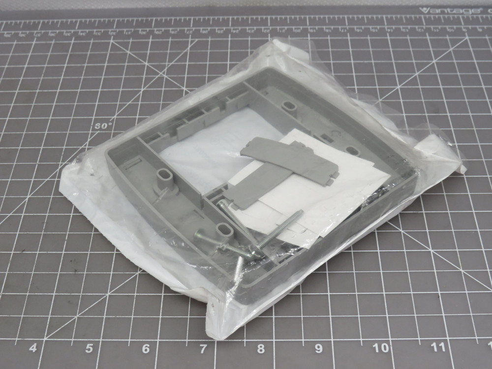 Lot of 24 Commscope 760008631 M26FP-270 Flexible Faceplate Double Gang Frame Gray For Sale