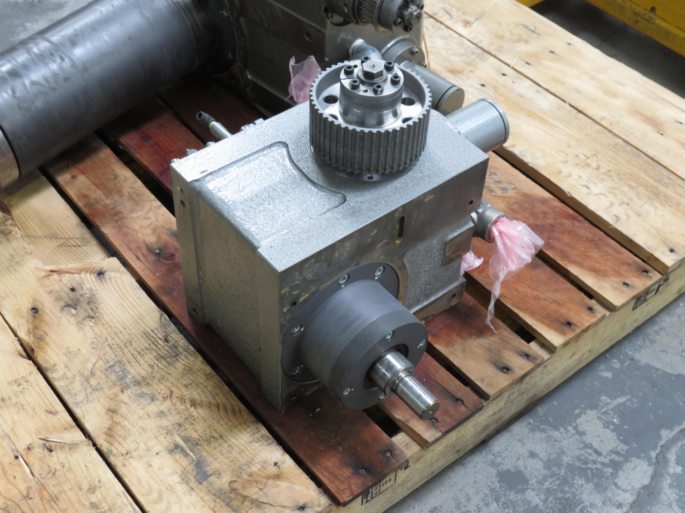 10DSF-0513.64R-S1VW2  Gear Reducer For Sale