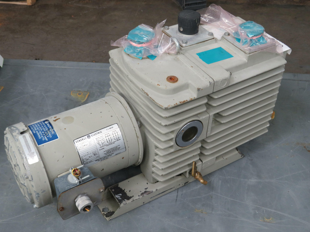 Leybold D30A Trivac Dual Stage Rotary Vane Vacuum Pump w Motor For Sale
