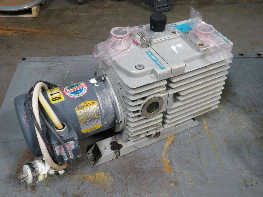 Leybold D30A Dual Stage Rotary Vane Vacuum Pump w Industrial Motor For Sale