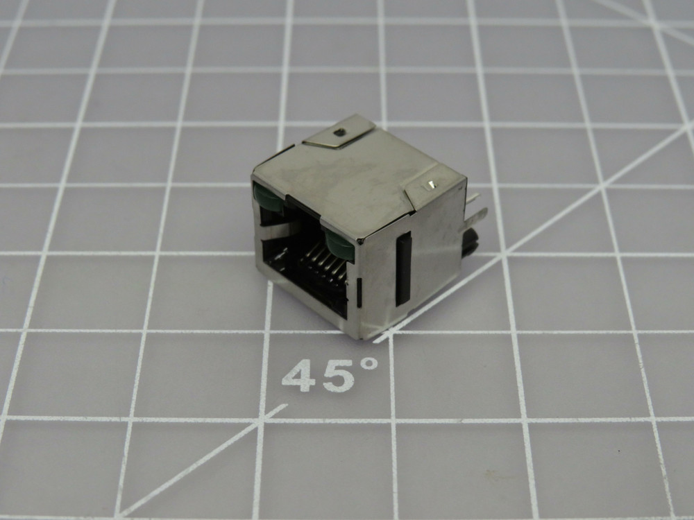 Lot of 325 Commscope MP0349-000 GLJK-RJ45-RJHSE3385-F Plug Connector For Sale
