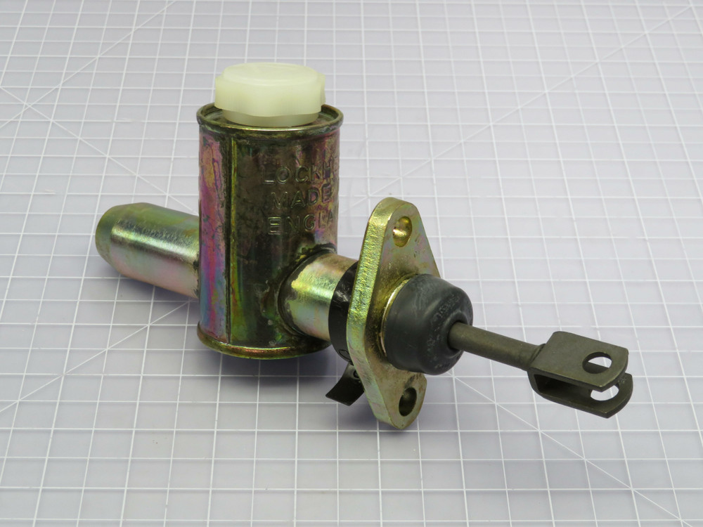Girling L4223-105 136-25000 Master Cylinder  For Sale