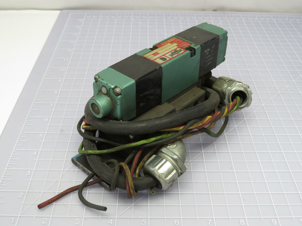 Numatics 228-703B  Solenoid Valve 15 Amps  For Sale