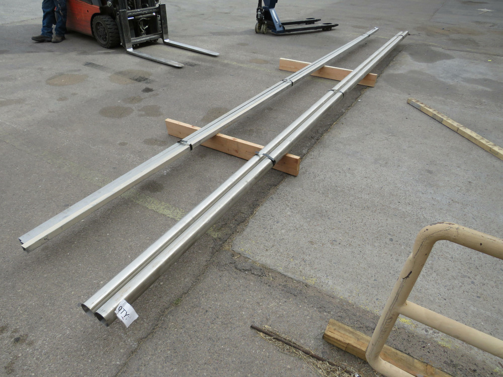 Stainless Steel Pipe Tubing 242 x 4 In Dia  For Sale