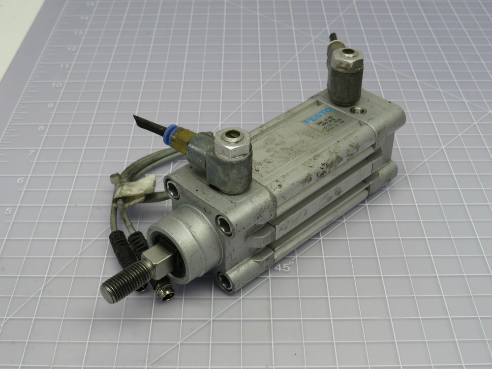 Festo DNC-32-25-PPV-A-Q  Pneumatic Cylinder  For Sale