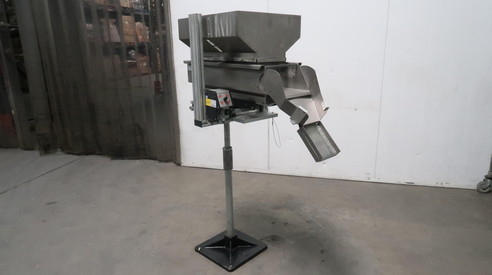 RNA BVL-25/ESG1000/SLL400-800  Linear Feeder With Hopper Control and Stand  For Sale