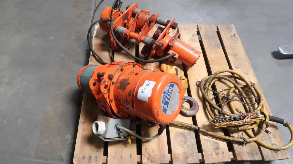 Accolift MH-40H  Electric Chain Hoist 3 Ton  For Sale
