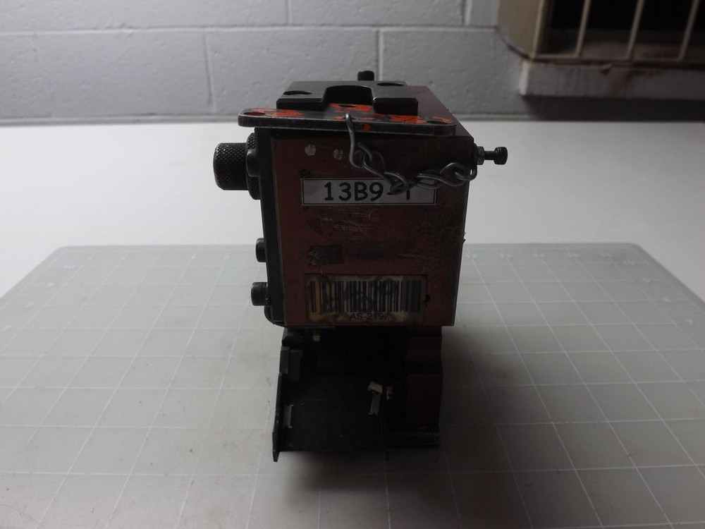 TOYOJAMCO TF-072S C1-APL-U09-02 AS-219 DIE PRESS APPLICATOR T51802