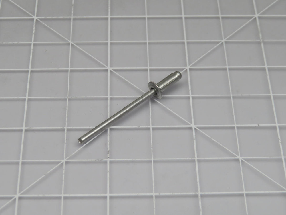 LOT OF 500 FASTENAL 41007 AB4-3A BLIND RVT PKG 1/8 IN DIA BUTTON HEAD RIVET GRIP RANGE 1/8 IN - 3/16 IN T192269