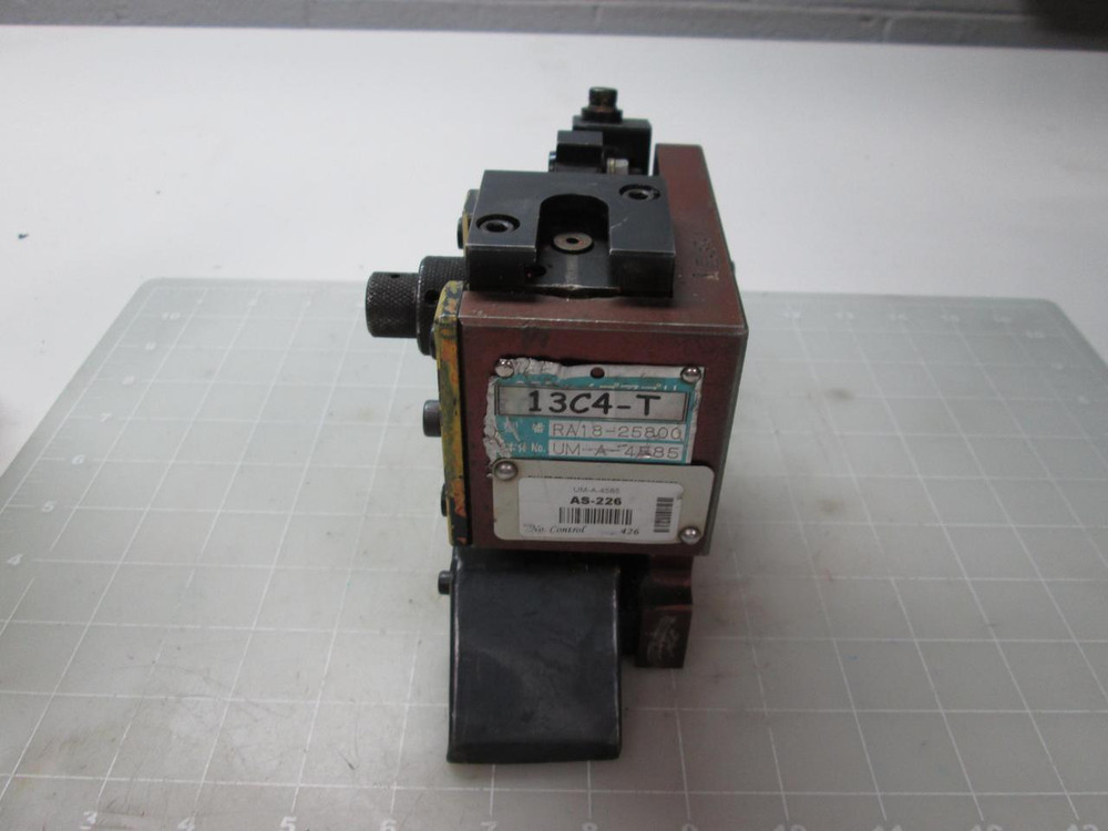 TOYOJAMCO 13C4-T RA18-25800 DIE PRESS APPLICATOR T52013