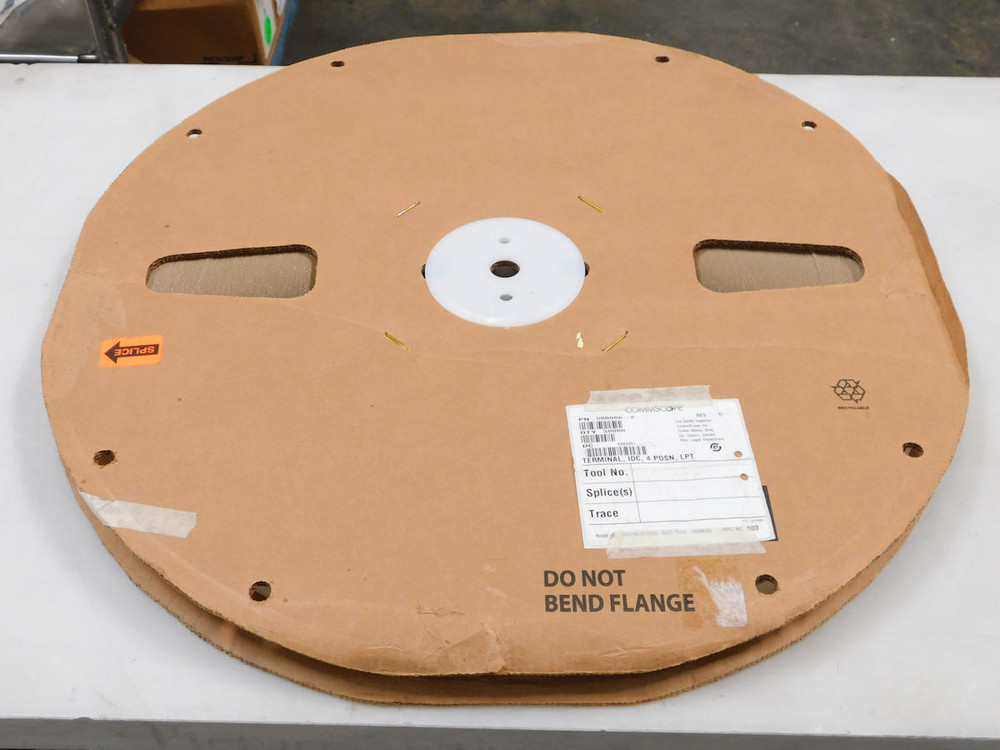 Lot of 3000 Commscope 569966-2  Terminal IDC 4 POSN LPT  For Sale