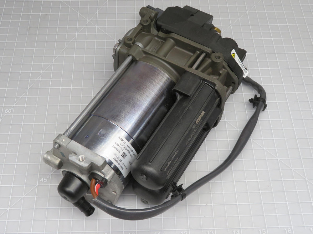 Wabco 415 406 606 1 41540641702108303156 443 0320 3131 Lucas-TVS Compressor  For Sale