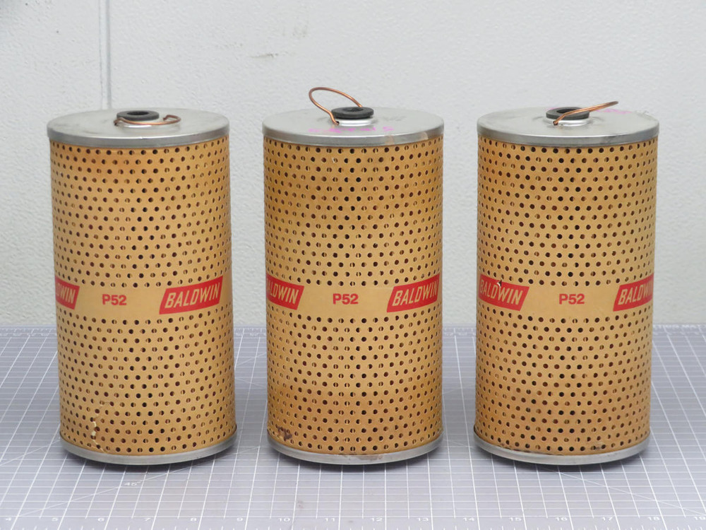 LOT OF 3 BALDWIN P52 0422913112 OIL FILTER T194581
