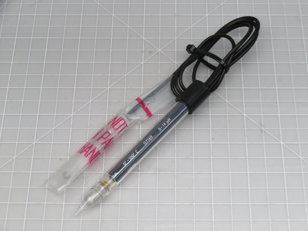 LEEDS NORTHRUP 177650 DIFFUSION-TYPE SILVER CHLORIDE REFERENCE ELECTRODES T195670