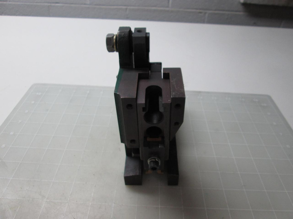 TOYOJAMCO 8242-4030 CTE-131900-SA DIE PRESS APPLICATOR T52353