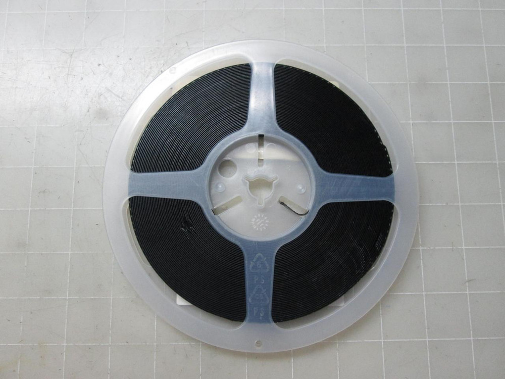 LOT OF 8000 8905500513 EM6K1 L T2R SEMICONDUCTORS T53862