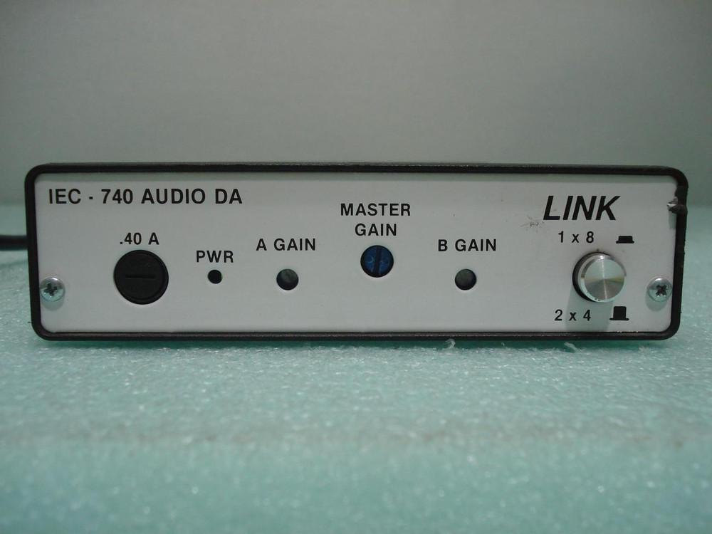 LINK IEC-740 AUDIO DA AV DISTRIBUTION T8140