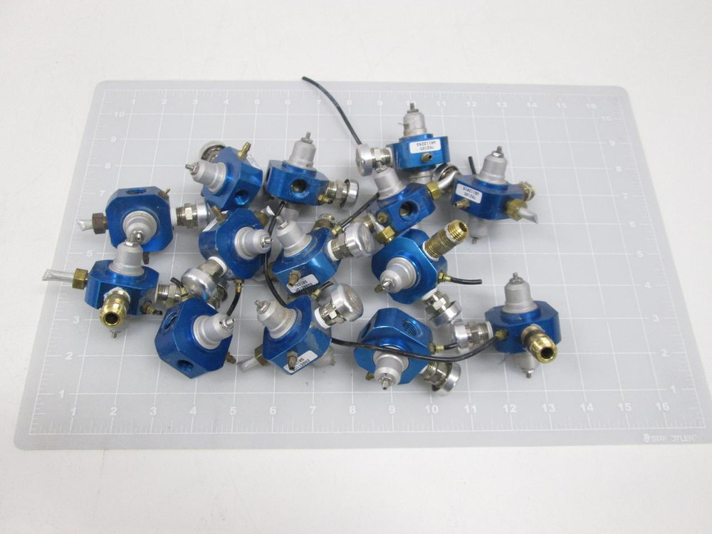 LOT OF 14 702105 WB112237 VALVES T57727