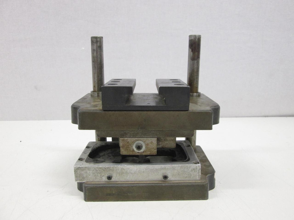 4-1/4" X 6-1/2" PRESS DIE 5/8" X 6" SHAFT T58890