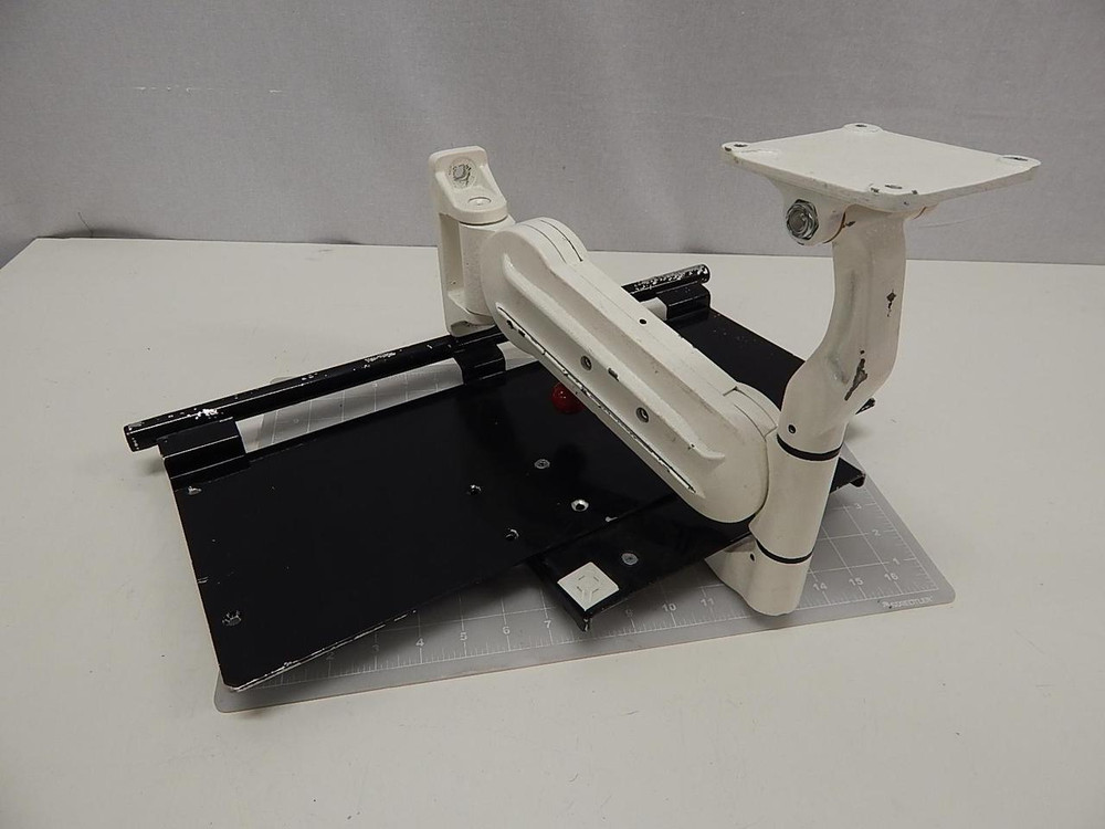 R21514-28-1-A-029-1 MOUNT ASSEMBLY T60096