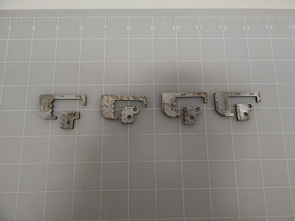 LOT OF 4 MIL-16878 L-5562 45-1611-1 45-1610-1 45-1608-1 STRIPPER BLADES T60171