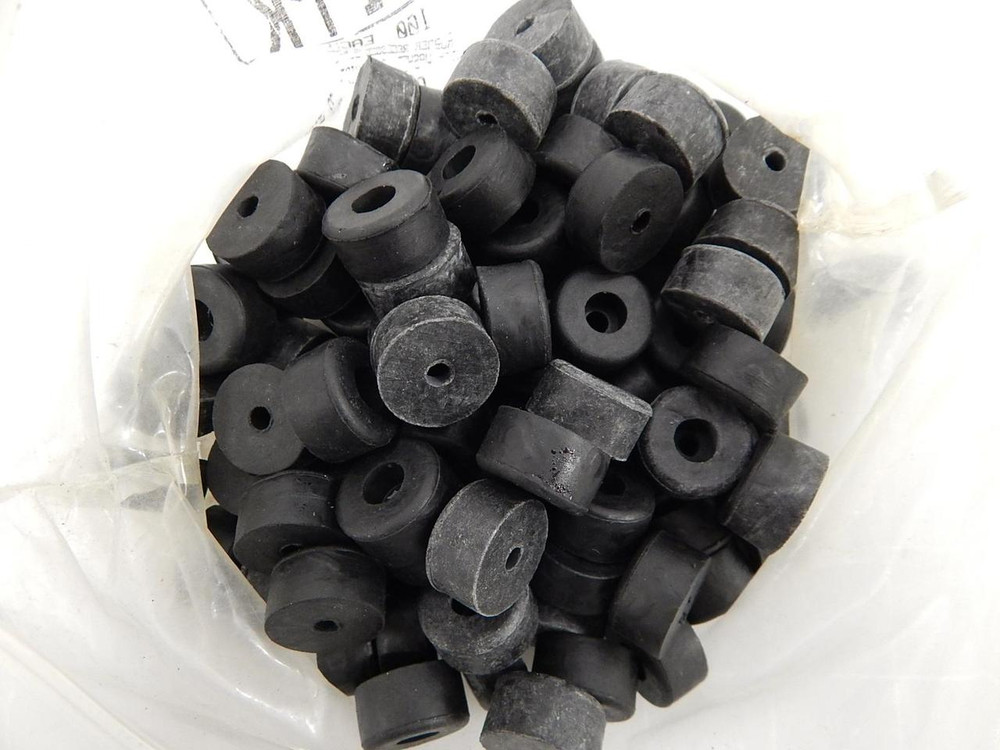 LOT OF 187 9540K55 BLACK STOPPERS T60737