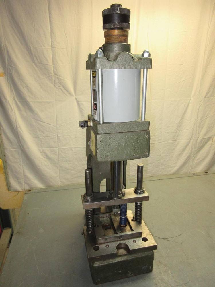 MARUNI L175 INDUSTRIAL AIR PNEUMATIC PRESS 5 IN BORE