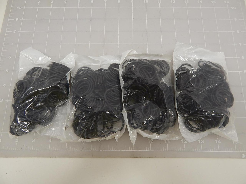 LOT OF 400 MSC H70-119 O-RINGS T62978