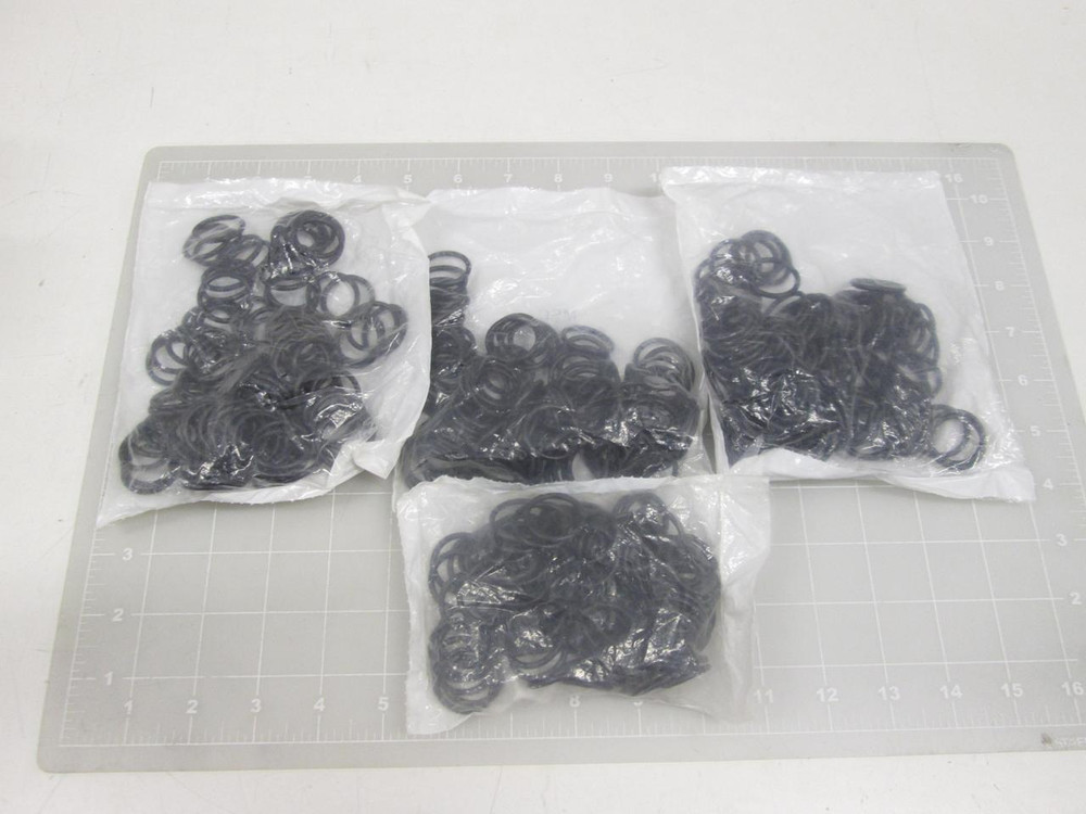 LOT OF 400 MSC H70-117 O-RINGS T63005