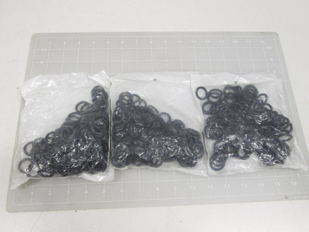LOT OF 300 MSC H70-208 O-RINGS T63008