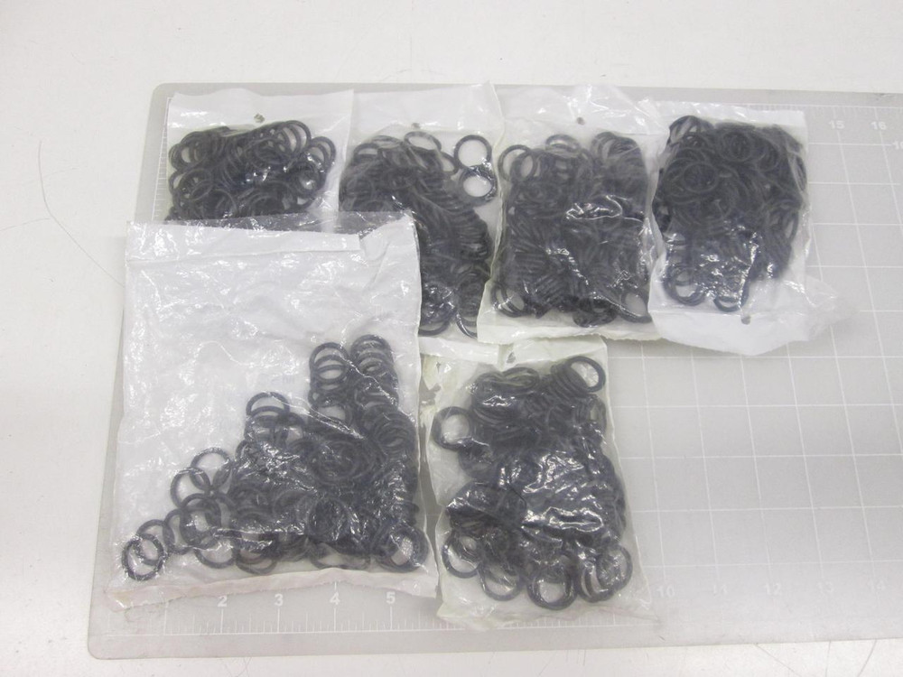 LOT OF 600 MSC H70-114 O-RINGS T63014