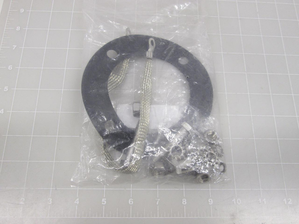 RAMI-KB-1-8" MOUNT ANTENNA MOUNTING BASE TO PLATFORM KIT T63397