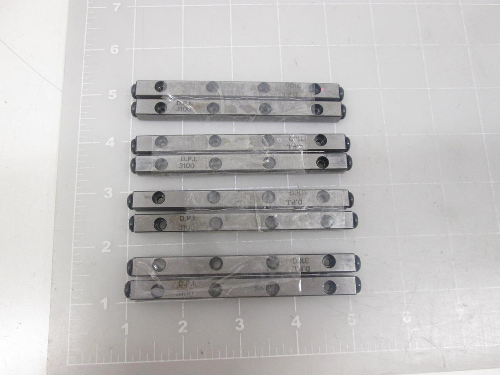 LOT OF 8 D.P.I. 3100 RAILS T64318