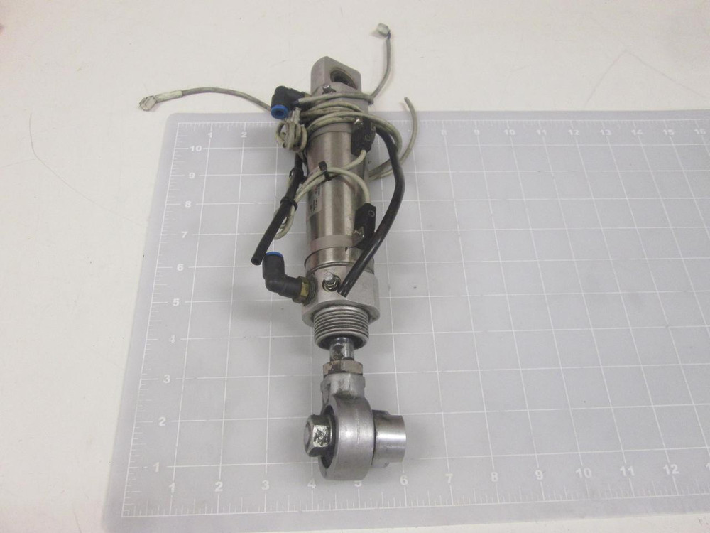 SMC CDM2E40A-D9384-80 PNEUMATIC CYLINDER ASSEMBLY T65171