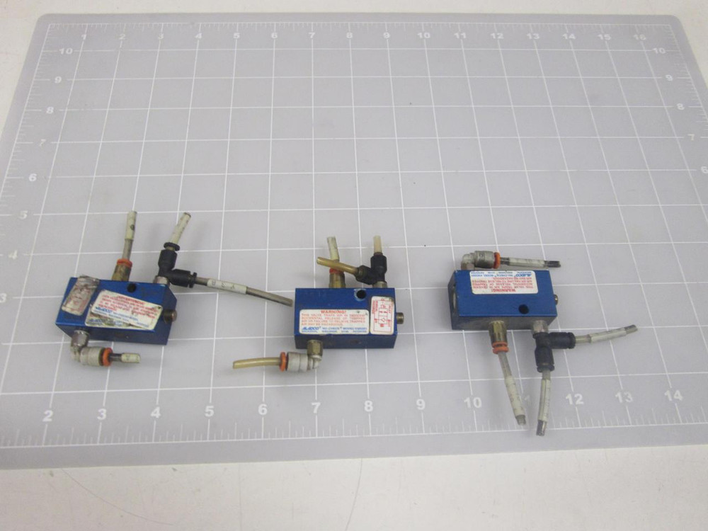 LOT OF 3 ALADCO 303201 PILOT CHECK VALVE T65572