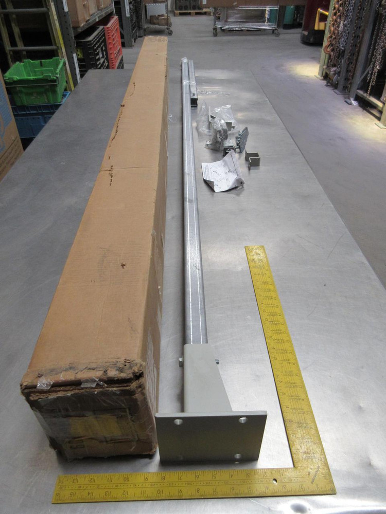 AERO-MOTIVE 5400JH 1301790353 544100069 FLOOR MOUNTED RUNWAY EXTENSION FESTOON SYSTEM